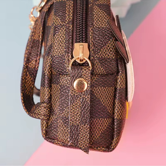 Cute Owl Card Holder Keychain - Black/Brown - Picture 4 of 5